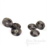 CRUZ Grayish Horn-Effect Sew-on Snaps, Made in Italy