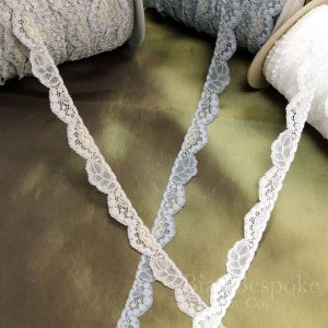INDRA Narrow Stretch Lace Trim