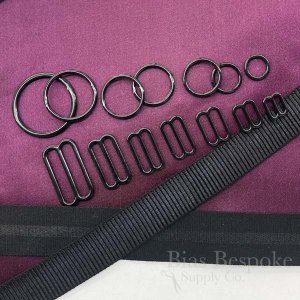 Set of Black Nylon-Coated Metal Rings and Sliders
