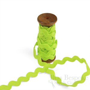 3 Yards of POLLY 8mm Rigid Ric-Rac Trim on a Wooden Spool