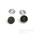Set-In Magnetic Snaps in Four Colors, 18mm Diameter